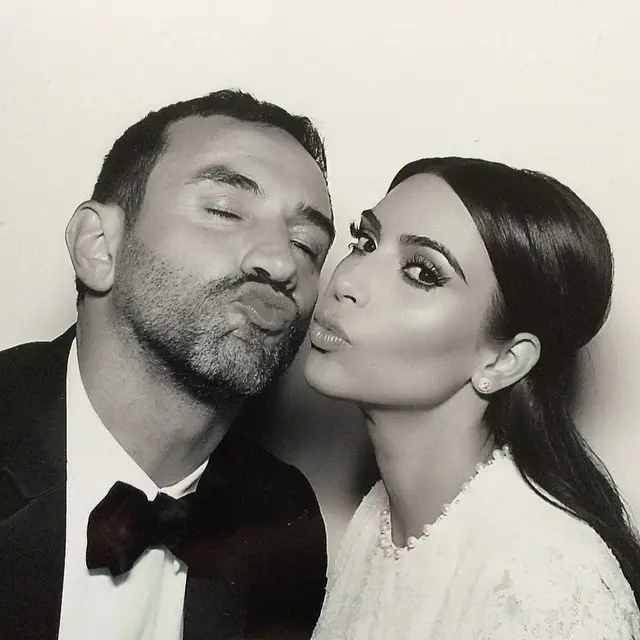 Makeup Artist Kim Kardashian Berbagi Tips Makeup Wedding