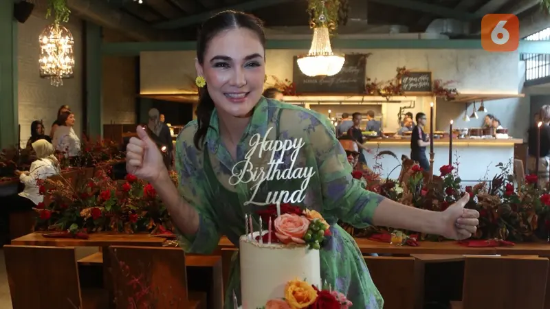 [Fimela] Ultah Luna Maya ke-36