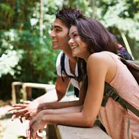 7 hobi di alam yang bisa dilakukan berdua dengan pasangan./Copyright peopleimages