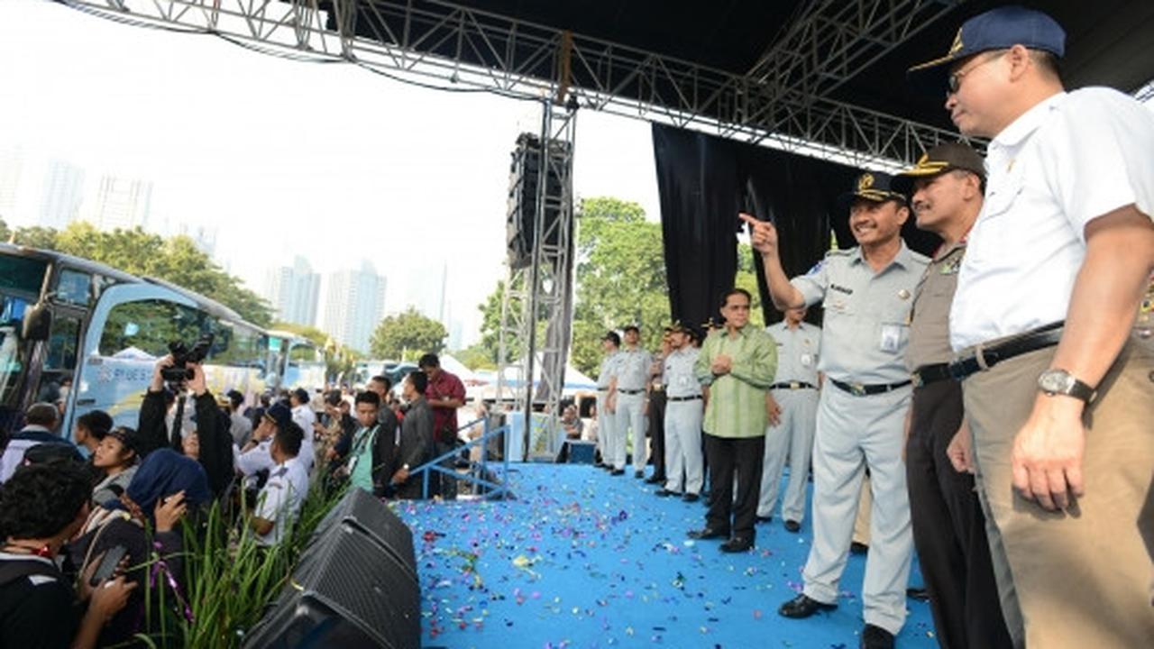 Menhub dan Kapolri lepas 30 ribu pemudik gratis di Senayan