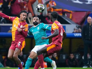 Galatasaray sukses meraih kemenangan krusial saat menghadapi Liverpool pada leg pertama babak 16 besar Liga Champions 2025/2026. (AP Photo/Khalil Hamra)