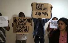 Kuasa hukum minta sastrawan Saut Situmorang tak ditahan