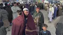Tindakan keras tersebut telah membuat khawatir ribuan warga Afghanistan di Pakistan yang sedang menunggu relokasi ke Amerika Serikat di bawah program pengungsi khusus sejak melarikan diri dari pengambilalihan Taliban.  (AP Photo/Habibullah Achakzai)