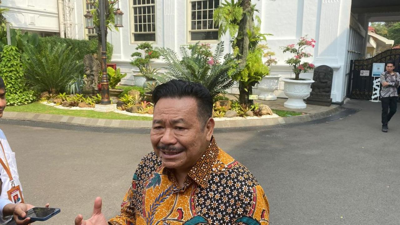 Otto mengatakan, Amicus Curiae itu tidak bakal dimasukkan dalam pertimbangan putusan MK yang akan dibacakan majelis hakim konstitusi pada Senin 22 April.<br>