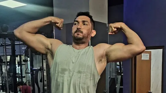 Daniel Ekaputra Kini Jadi Sopir Taksi, Netizen Nyinyir Nggak Percaya