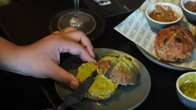 Expat. Roasters: Rayakan Paskah dengan Hangat di Seluruh Indonesia!