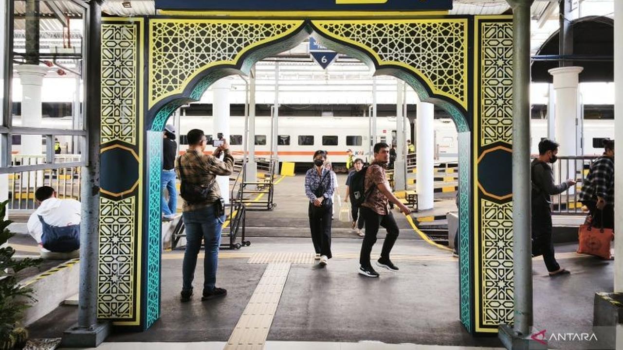 KAI Daop 8 Hadirkan Promo Mudik Ramadan Festive, Diskon Tiket hingga 30 Persen!