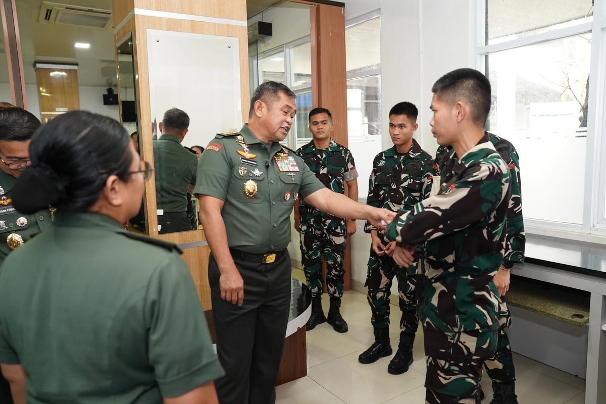 FOTO: Kasad Tinjau Modernisasi Fasilitas RSPAD Gatot Soebroto