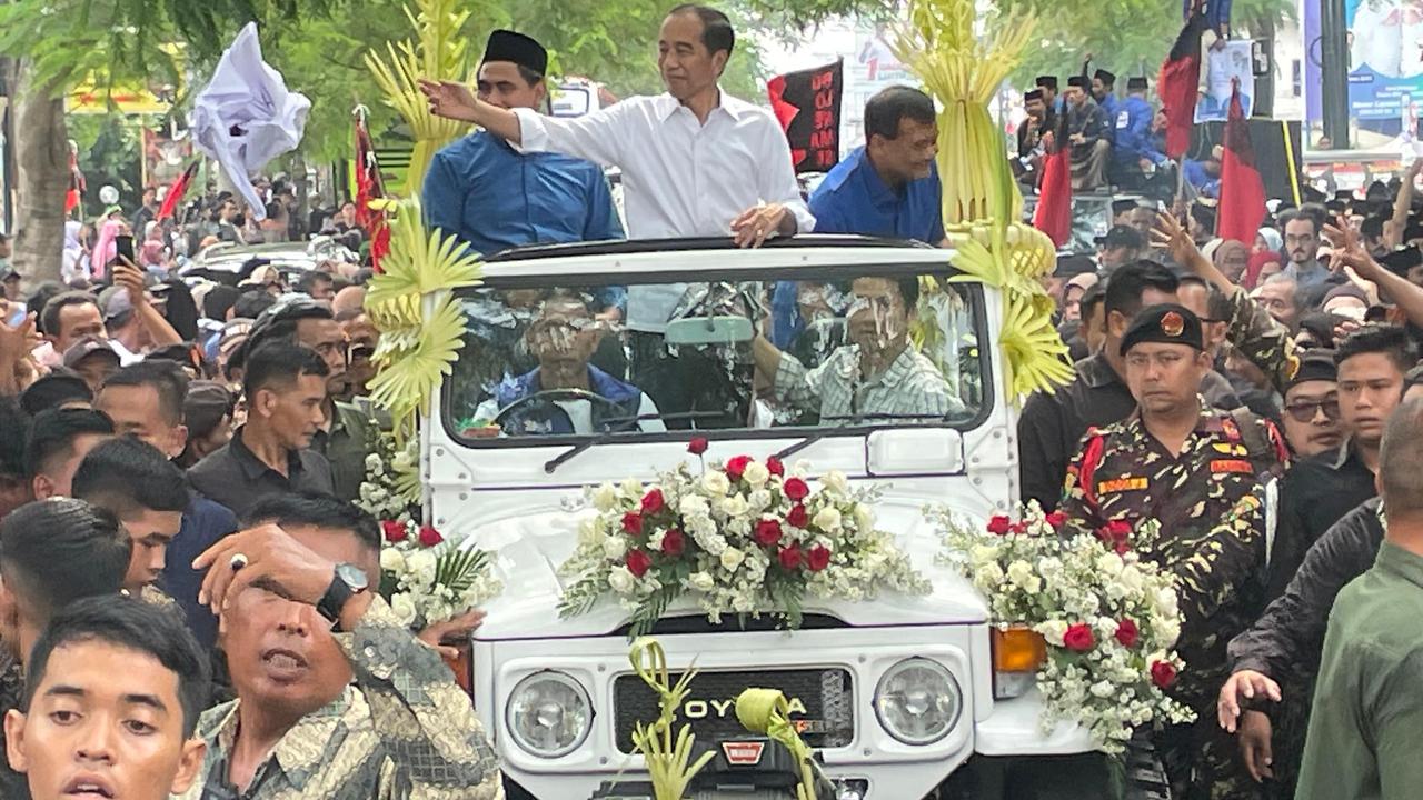 Ratusan Pemuda Kabupaten Grobogan Dukung Lutfi-Yasin, Gaungkan Program Lewat 'Door to Door