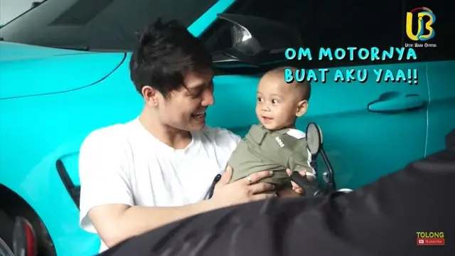 6 Potret Anak Rizky Billar Main Bareng Ucok Baba, Ceria Sebelum Operasi Hernia