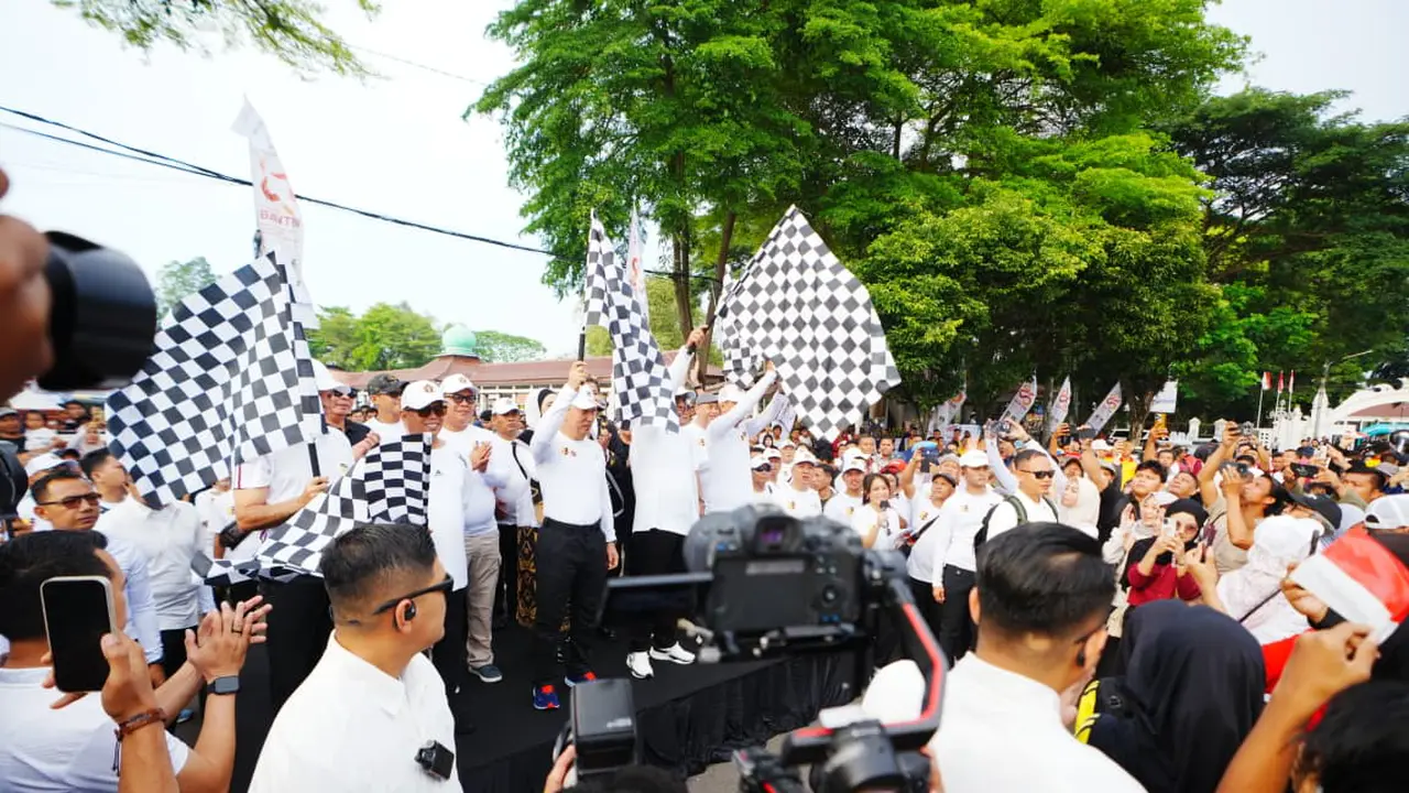 Jalan santai Persatuan Wartawan Indonesia (PWI) dan Kick Off menuju Hari Pers Nasional (HPN) 2026.