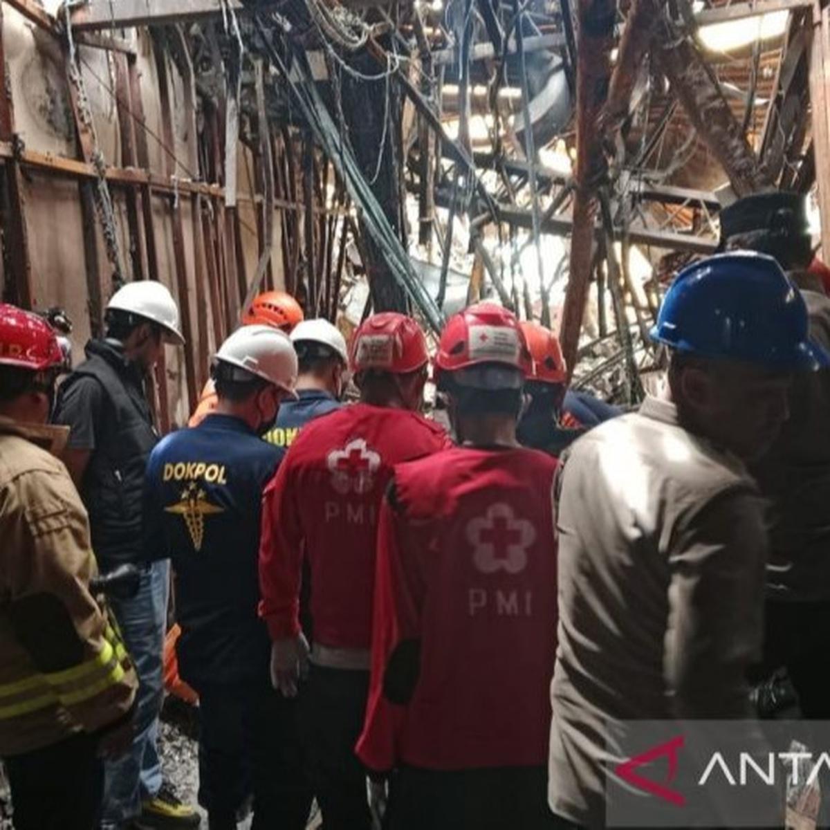 Jenazah Tak Dikenali Ditemukan di Glodok Plaza, Korban Kebakaran?