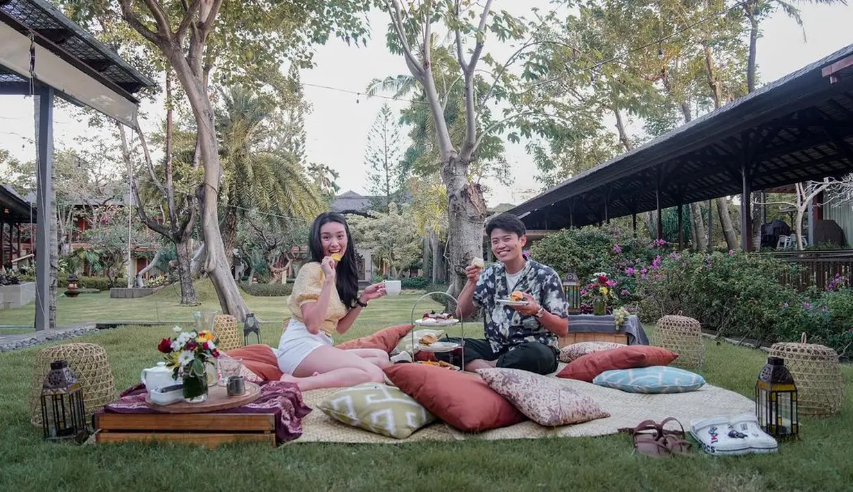 Jang Hansol dan istri mengunjungi berbagai destinasi wisata populer yang ada di kota-kota tersebut. (FOTO: instagram.com/hansoljang110)