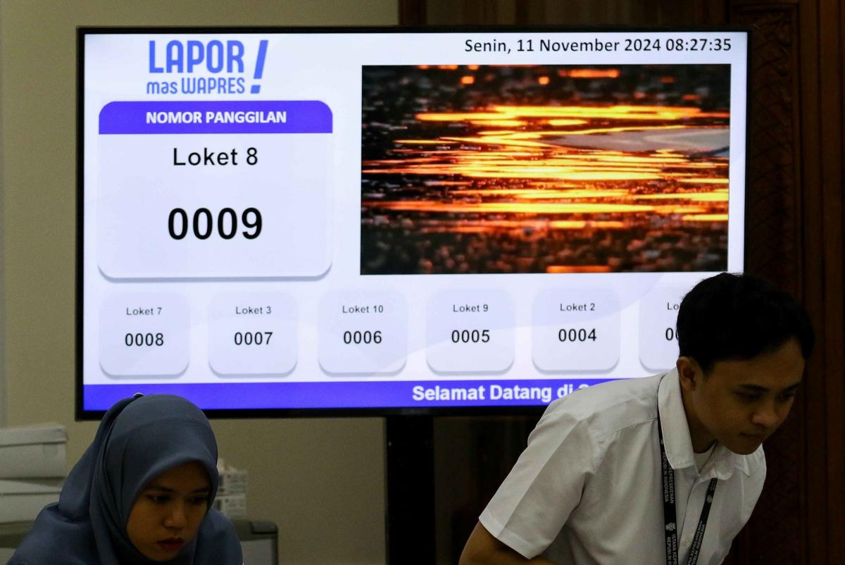 Gibran buka layanan aduan 'Lapor Mas Wapres'