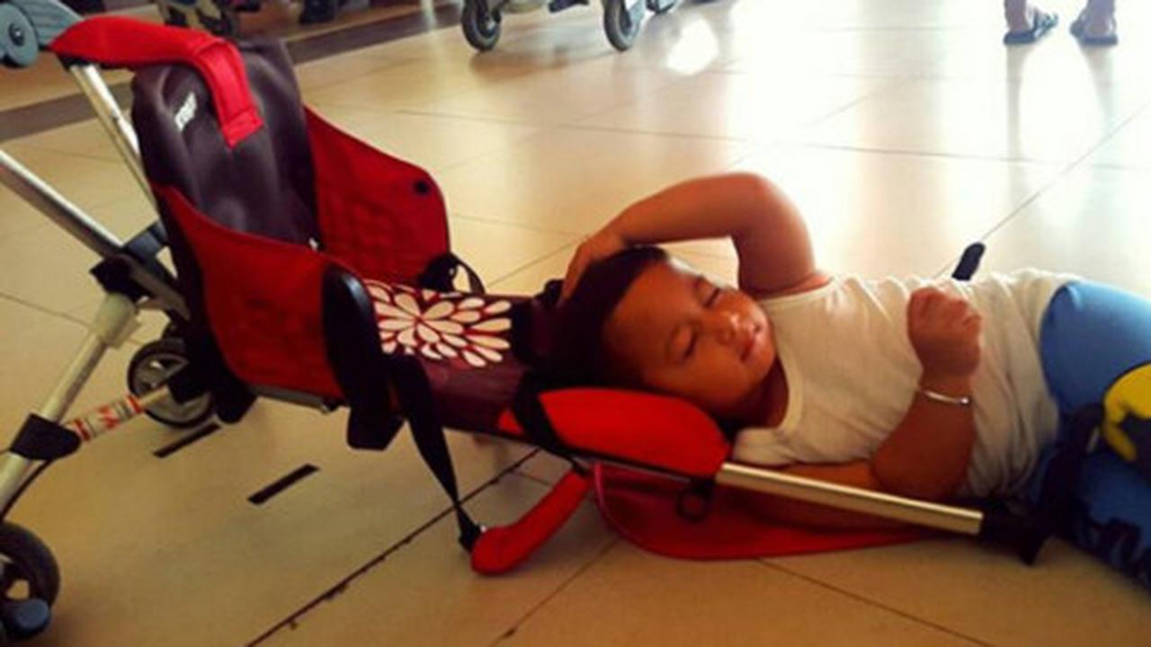 Batal ke Bandung karena abu vulkanik, kiper Persib posting foto anak