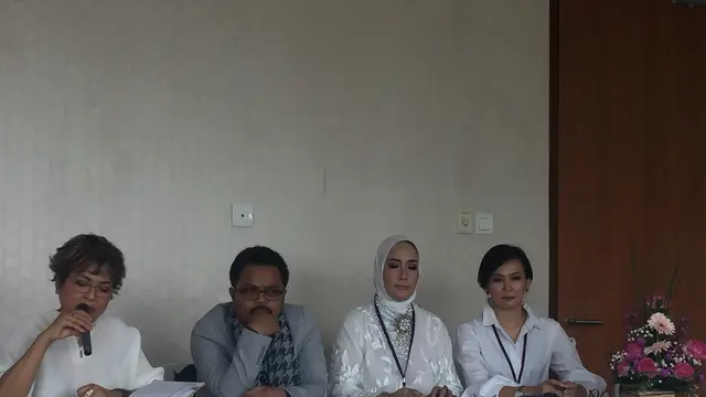 Profesor Antropologi Budaya King Fahd University of Petroleum and Minerals Sumanto Al Qurtuby dalam sebuah diskusi di Jakarta.