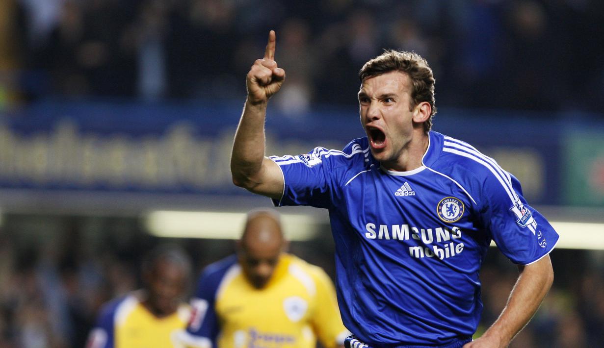 Bersama Chelsea, Sheva mengemas 9 gol dari 48 kali bermain. Tiga tahun di Chelsea, Shevchenko kembali ke AC Milan dengan status pemain pinjaman. (AFP/Adrian Dennis)