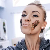 Kamu akan semakin jatuh cinta sama kopi kalau sudah tahu manfaatnya untuk kecantikan kulit kamu. (Foto: newpurelife.com)