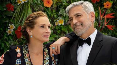 Julia Roberts dan George Clooney di Ticket to Paradise