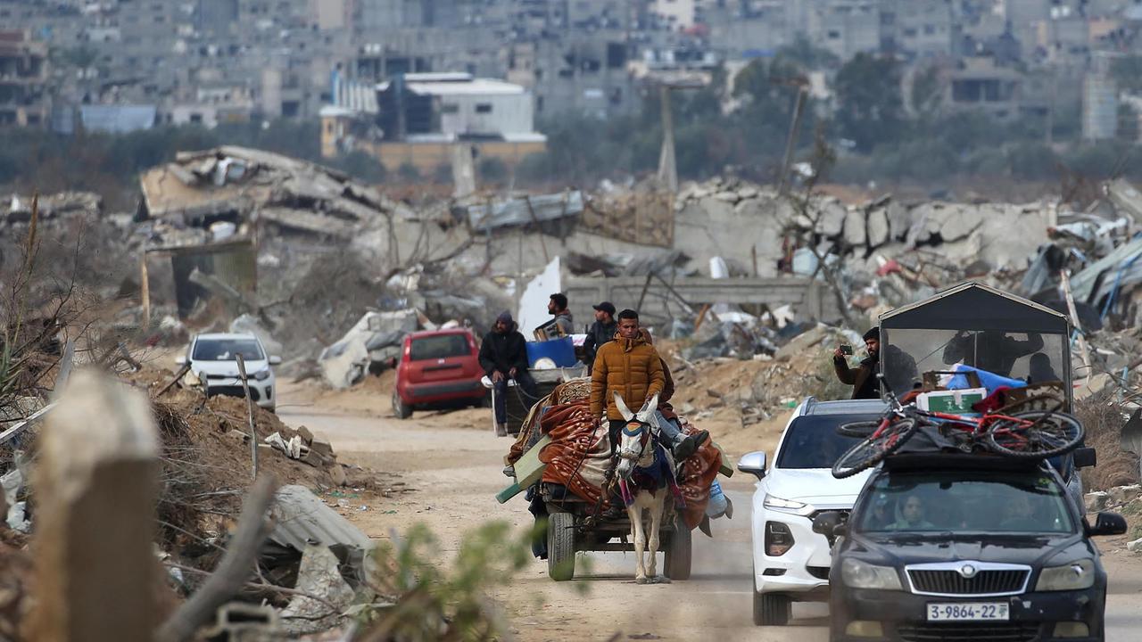 Warga Palestina kembali ke Kampung halamannya di Gaza Utara, Lintasi Koridor Netzarim