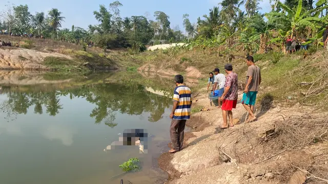 Warga Hendak Angkat Jaring Ikan, Malah Temukan Jasad Pria Mengapung di Sungai Way Sekampung