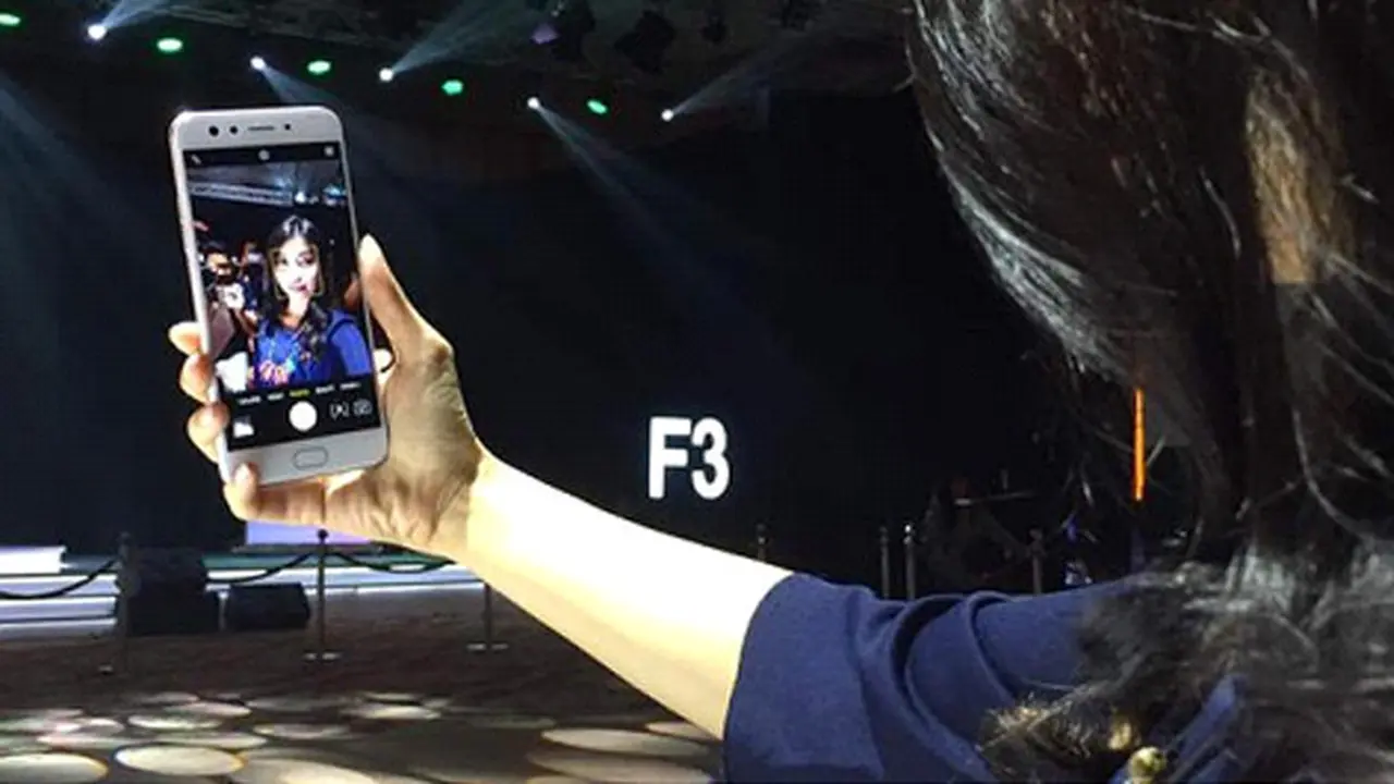 Tanpa Selfie Stick, Kini Group Selfie Bisa Lebih Mudah! 