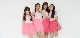 Keempat member Glitter pada acara perilisan lagu "Jangan Lupain Kita". (foto: Glitter.dok)