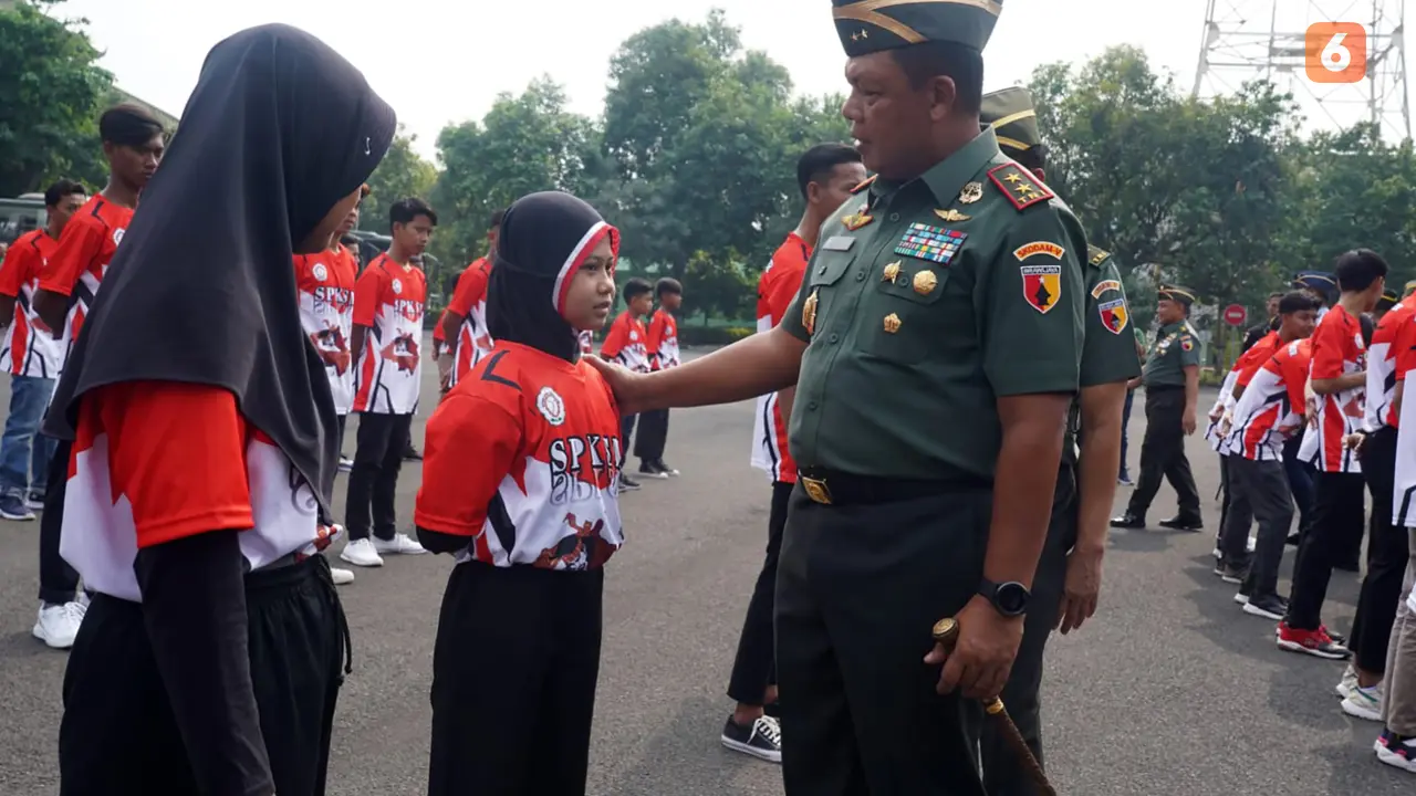 Pangdam V/Brawijaya Mayjen Farid Makruf