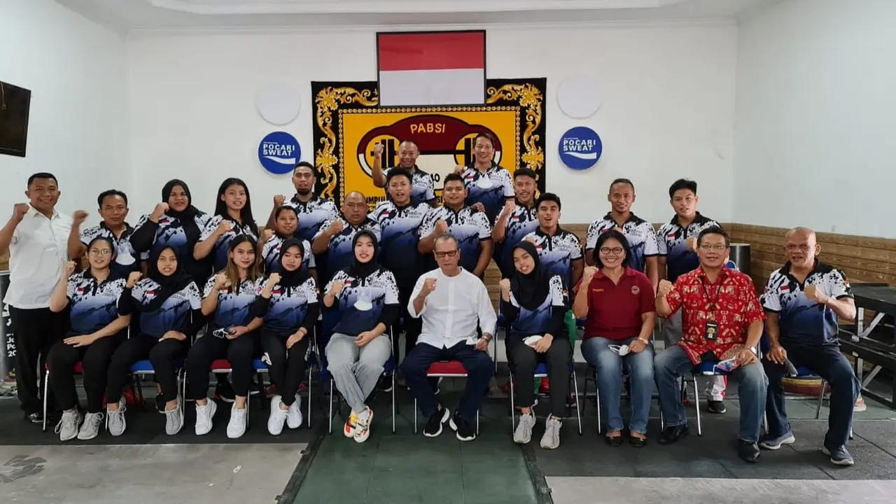 14 Lifter Indonesia Ikut IWF World Championships 2021