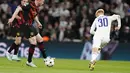 Gelandang Manchester City, Kevin De Bruyne mengontrol bola dari kawalan pemain FC Copenhagen, Hakon Arnar Haraldsson selama pertandingan lanjutan grup G Liga Champions di Stadion Parken di Kopenhagen, Denmark, Selasa 11 Oktober 2022. FC Copenhagen bermain imbang atas City 0-0. (Liselotte Sabroe/Ritzau Scanpix via AP)
