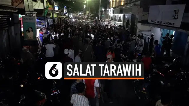 VIDEO: Viral, Ketegangan antar Jemaah Masjid dan Polisi di Makassar