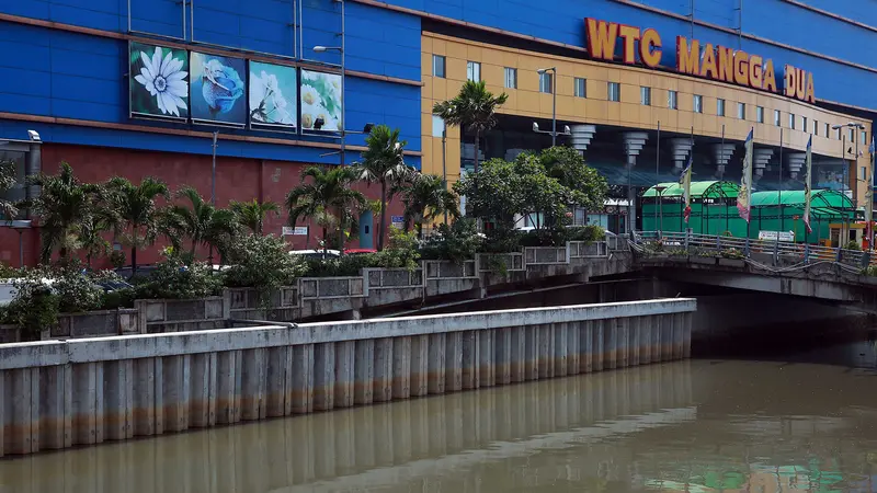 [Bintang] Sungai depan WTC Mangga Dua