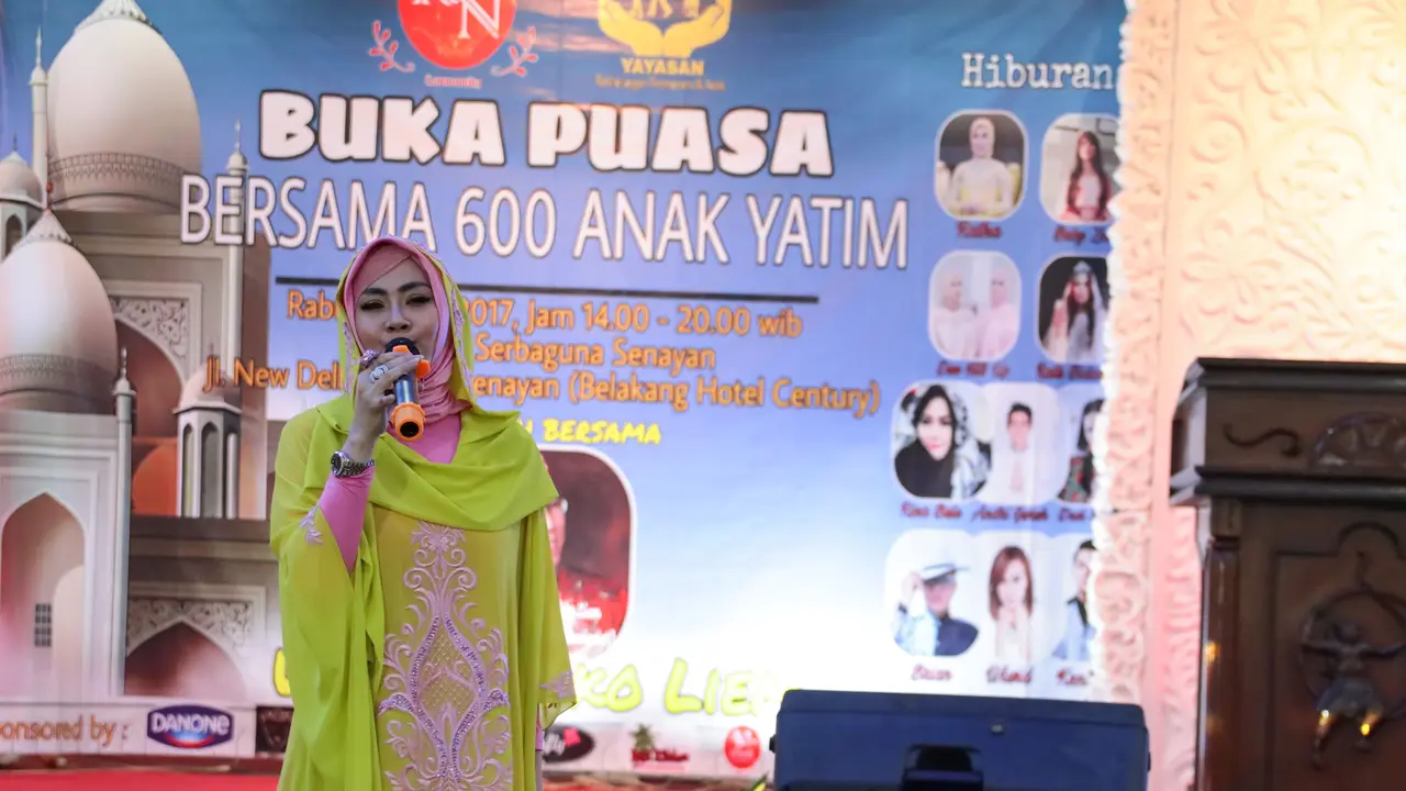 Ade Fitrie