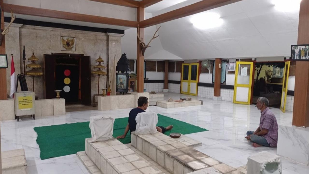 Eyang Kudo Kardono<br>