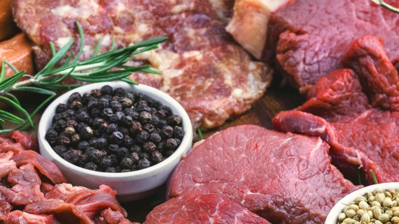 Sebagaimana dikatakan oleh Chef Dimas Ramadhan Pangestu, meskipun sama-sama daging sapi, daging kurban tidak ideal untuk steak.
