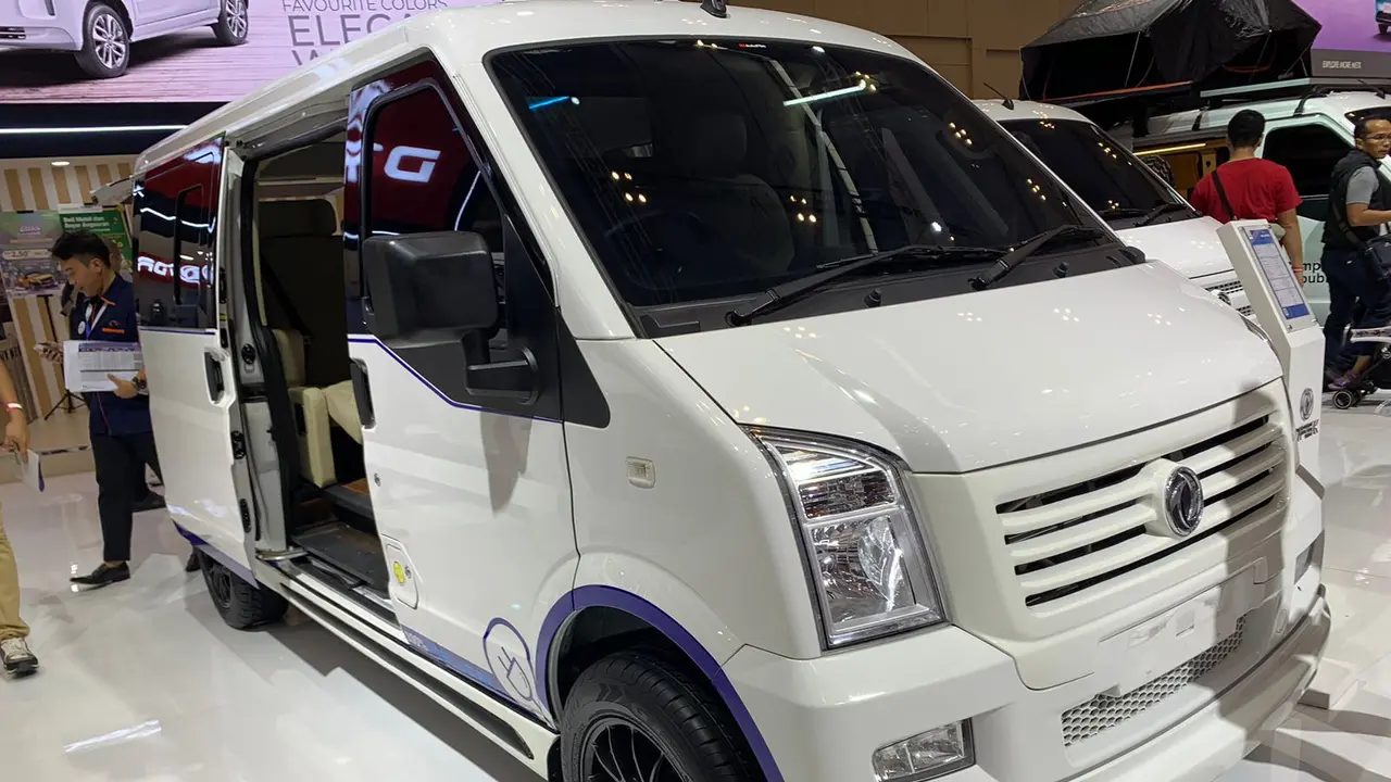 Modifikasi Interior Mewah DFSK Gelora E VIP Luxury di GIIAS 2023 (ist)