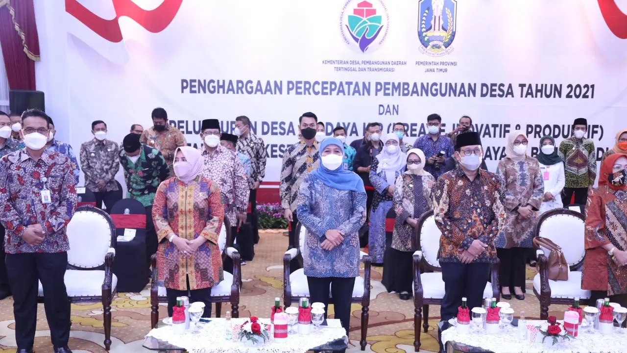 Pemerintah Provinsi Jatim yang meraih penghargaan percepatan pembangunan desa tahun 2021 (Istimewa).