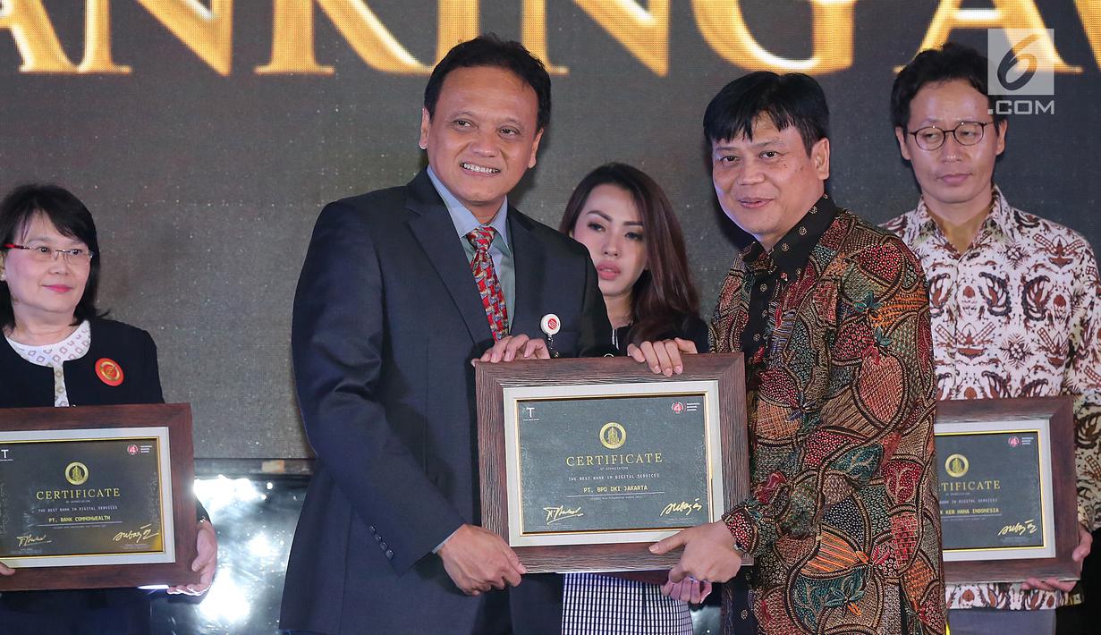 FOTO: Bank Berprestasi Terima Penghargaan Indonesia Banking Award 2018