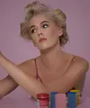 Tidak selalu harus mengubah warna rambut untuk mendapatkan tampilan glossy. Kenali hair gloss treatment, perawatan yang membantu meningkatkan kilau rambut dengan hasil yang terlihat lebih segar. (Foto/Dok: Pexels)