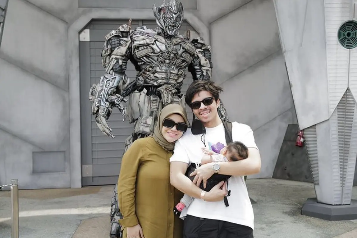 OOTD Aurel Hermansyah di Singapura