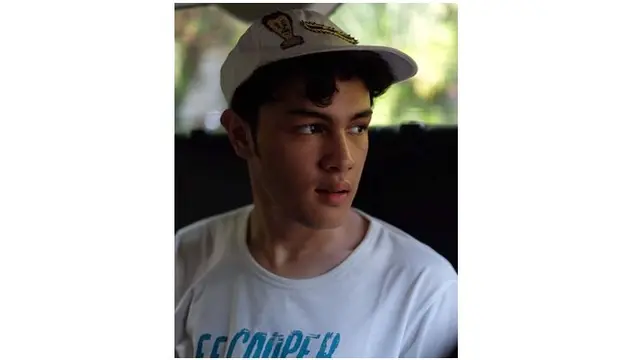 Shawn Adrian mengikuti jejak sang ibunda terjun di dunia hiburan, ia mengawali karier pada 2014 dengan bermain di sebuh film berjudul Hijabers in Love.