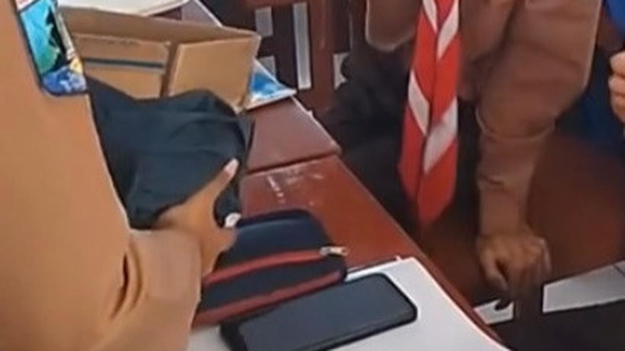 Tak Ingin Menyakiti Hati Teman yang Bau Badan, Kelas Ini Rela Iuran Tawas hingga Rp 300 Ribu dan Dibagikan Keseluruh Anggota