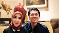 Syahrini dan Reino Barack. [Foto: Instagram/princessyahrini]
