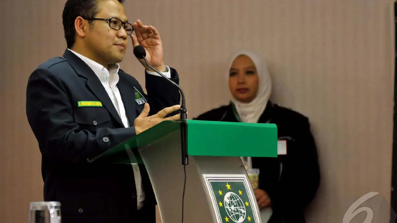 Foto Badan Kekar Putra Bungsu Jokowi Paling Dicari
