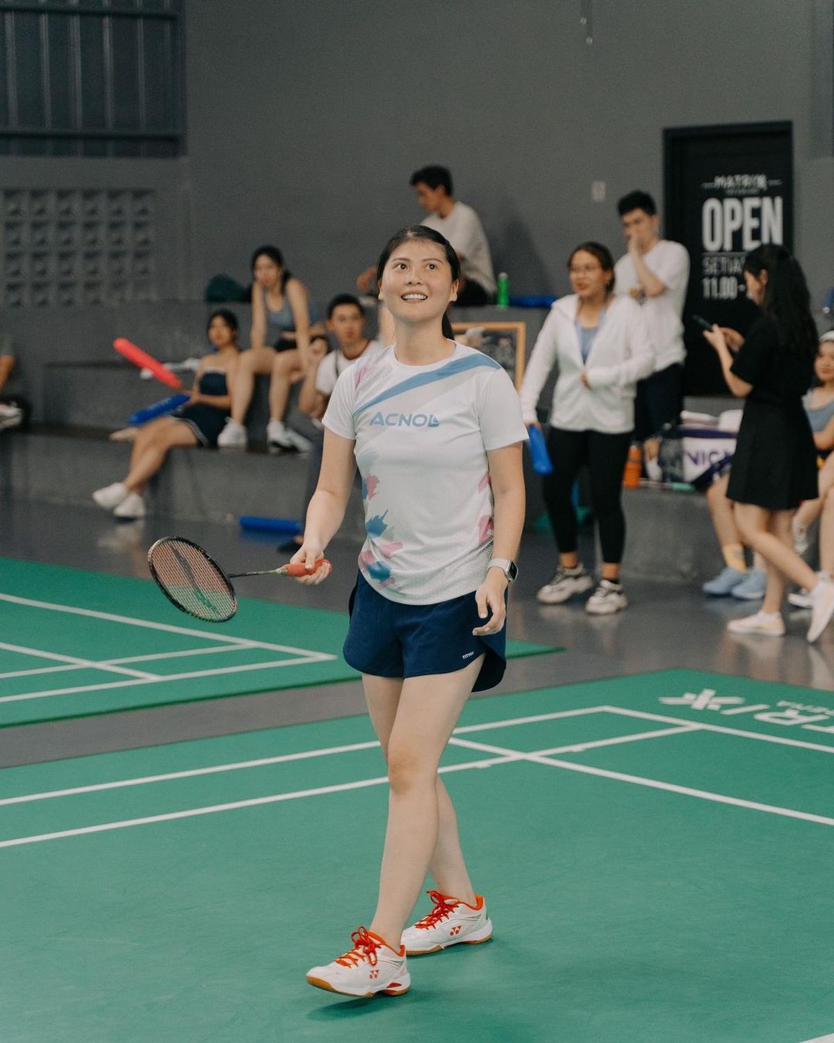 Mantan Atlet, Ini 7 Potret Sporty Mitzi Abigail Saat Bermain Bulu Tangkis