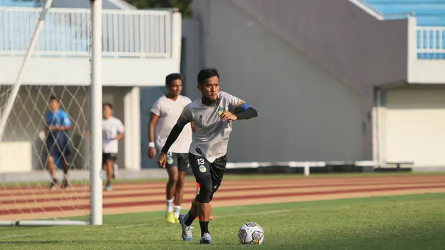 Pemain baru PSIM Yogyakarta, Roni Rosadi