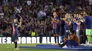 Busquets dan Jordi Alba menjadi starter dalam laga Barcelona vs Mallorca dan digantikan masing-masing pada menit ke-79 serta 84 diiringi tepuk tangan suporter di Camp Nou. (AP Photo/Joan Monfort)