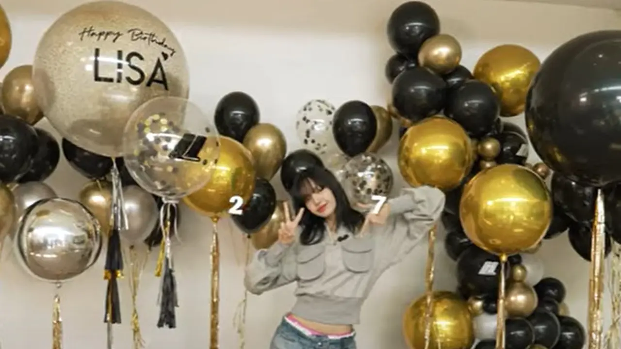 Gaya Flexing Totalitas Lisa BLACKPINK di Hari Ulang Tahun, Pamer Rumah Rp88 Milyar dengan Kenakan Outfit Puluhan Juta