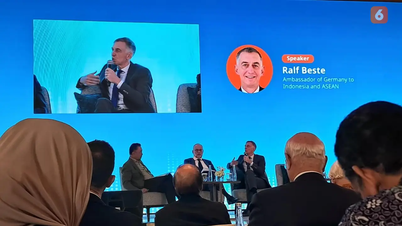 Duta Besar Jerman untuk Indonesia Ralf Beste pada Selasa (14/4/2026) di Jakarta, menyebut bahwa Eropa harus bersiap menghadapi kemungkinan berkurangnya peran kepemimpinan Amerika Serikat dalam sistem internasional. (Dok. Liputan6.com/Erin Rahayu Putri)
