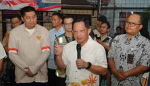 Mendagri Buka Opsi WFH ASN di Daerah Terdampak Abu Anak Krakatau